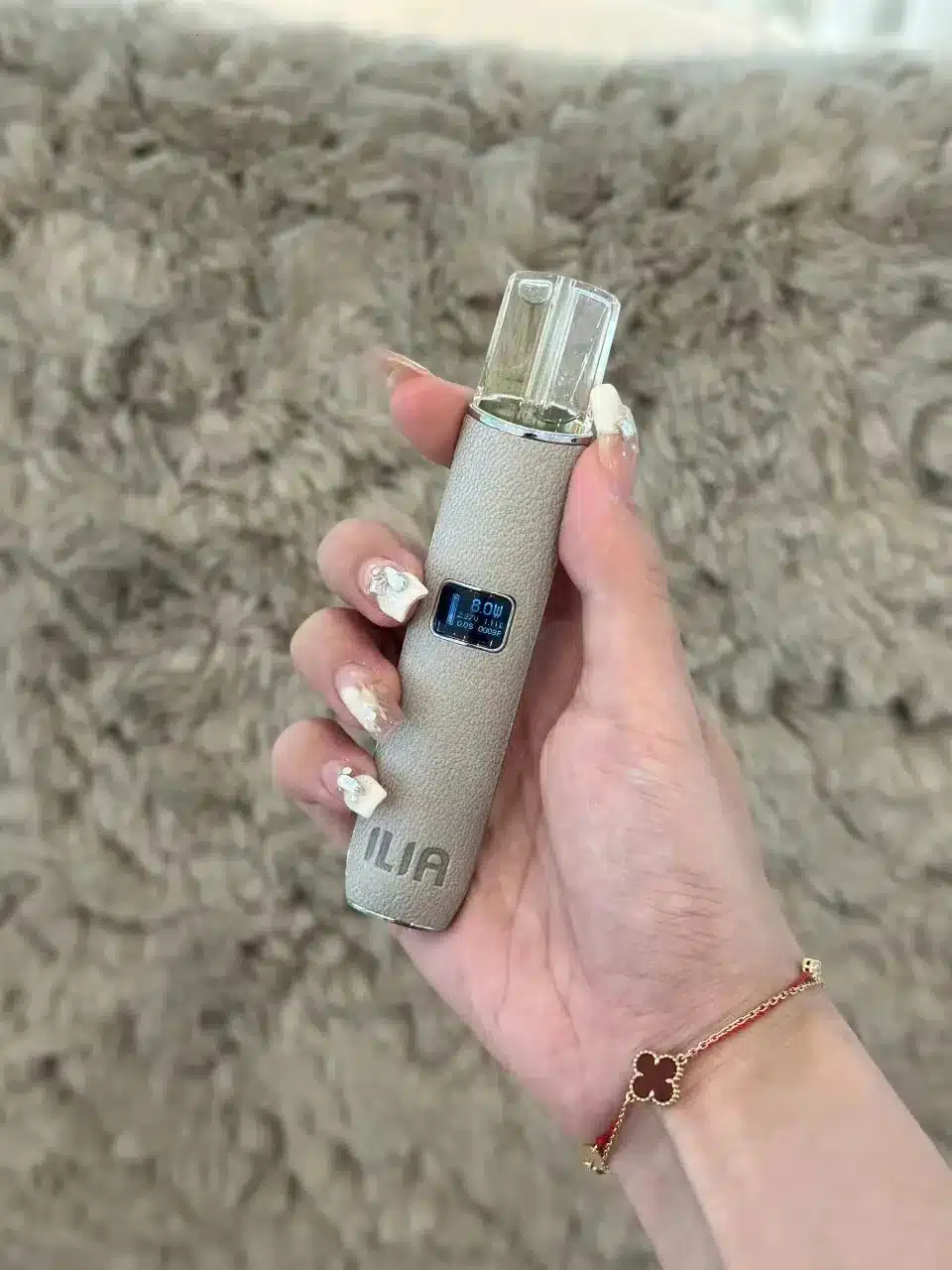 illa哩啞一代皮革主機-銀河灰